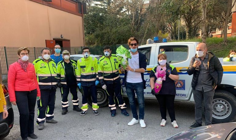 Uova di Pasqua per mille bambini, altrettanti buoni alimentari e 800 test rapidi: i numeri di Palazzo di Città