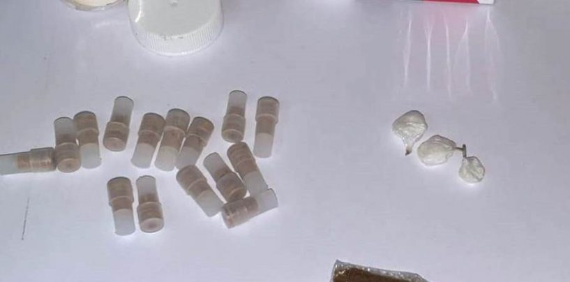 In auto con eroina, hashish e crack: carabinieri di Morcone arrestano una pusher 44enne