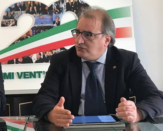 Casciello (Forza Italia) interroga il ministro dell’Interno: “Il Comune di Avellino va sciolto”