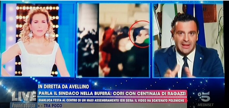 VIDEO / “Ho evitato che la situazione degenerasse”. Festa a Canale 5 fa l’eroe ma viene bacchettato