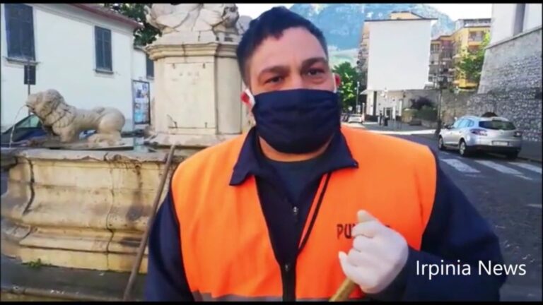 VIDEO/Coronavirus, appello operatore ecologico irpino: “Non gettate mascherine e guanti a terra, inquinanti e pericolosi per chi li raccoglie”