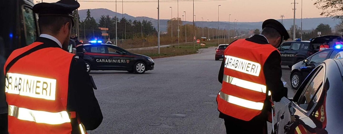 Ventenne di Bonito in giro in auto con marijuana: scatta la segnalazione dei carabinieri