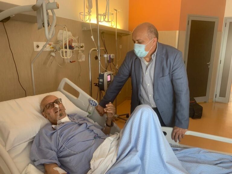 VIDEO / All’inferno e ritorno, dopo due mesi il dottore Sanseverino lascia l’ospedale
