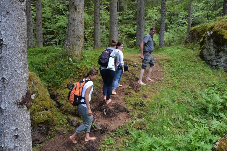 A piedi nudi in montagna, Chiusano San Domenico primo comune campano del “Barefoot” montano