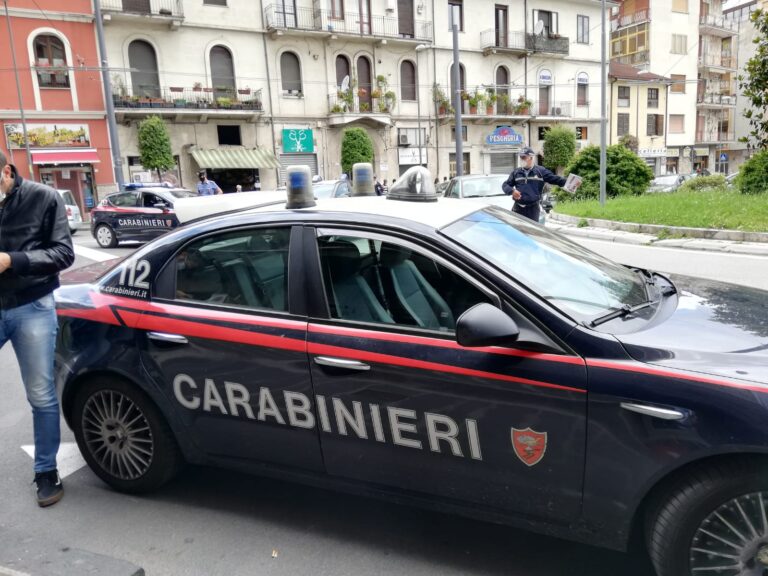 Avellino, rissa in piazza Libertà: denunciati tre ragazzi