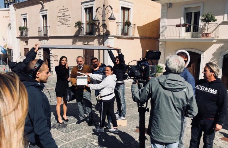 Post Covid, il primo film che uscirà nelle sale è “Ammen”: girato a Montecalvo Irpino