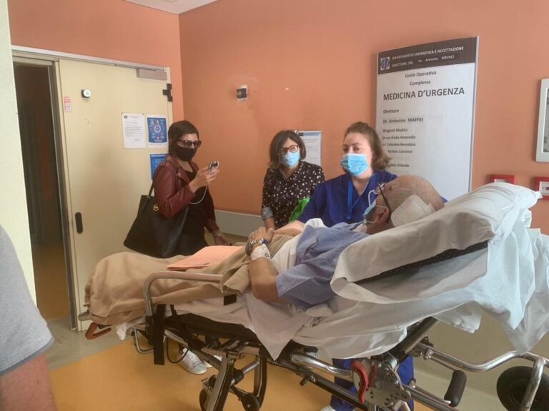 VIDEO / “Ciao Nuccio, a presto”. L’affetto dei colleghi per il doc che ha lottato contro il virus