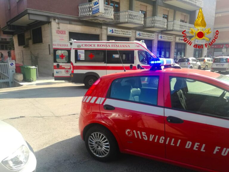 65enne di Avellino si sente male e cade in casa: ricoverata al “Moscati”