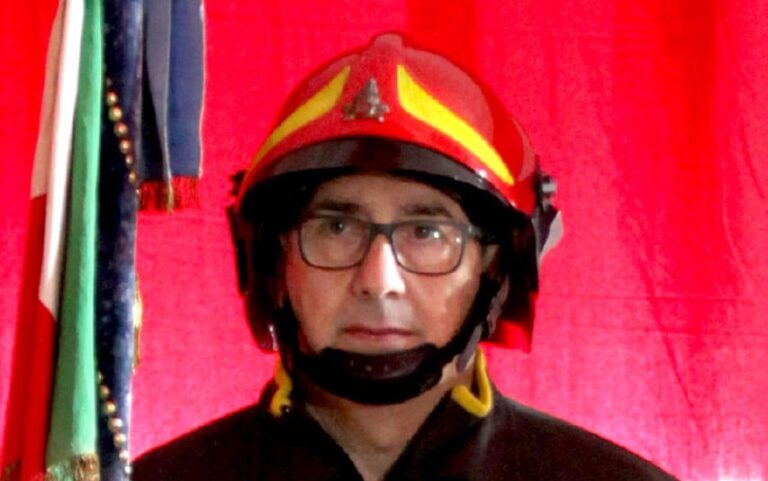Domani ultimo turno di servizio attivo per il Capo Reparto dei caschi rossi Giovanni Caccavale, il saluto del Comandante