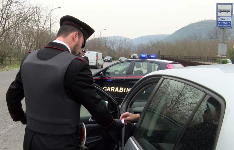 Sei arresti in provincia di Avellino e Napoli per tentata estorsione pluriaggravata anche dal metodo mafioso