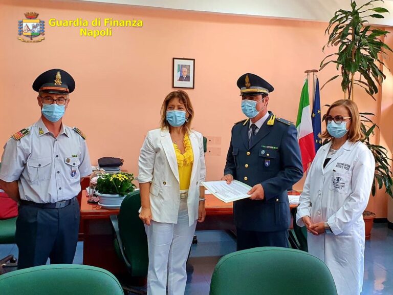 Gdf Napoli: alcool sequestrato nel 2019 donato all’azienda ospedaliera universitaria Federico II