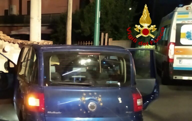 Cesinali, 56enne sbanda con l’auto e finisce contro un muro: ricoverato in ospedale
