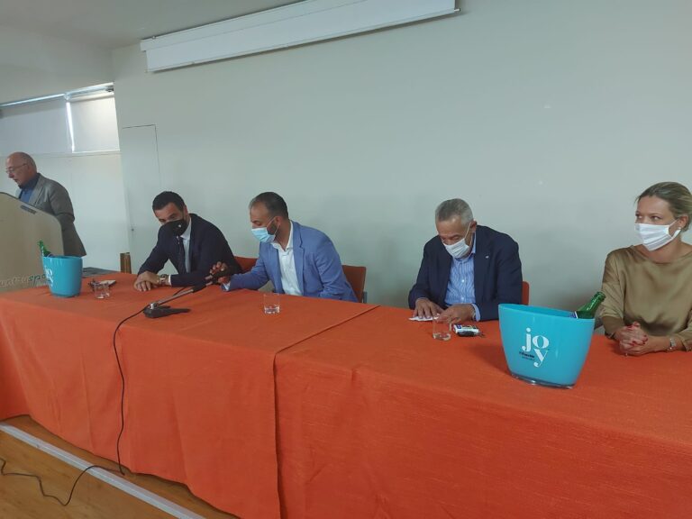 Regionali, Montanile appoggia Petitto e strizza l’occhio a Festa: la minoranza perde pezzi