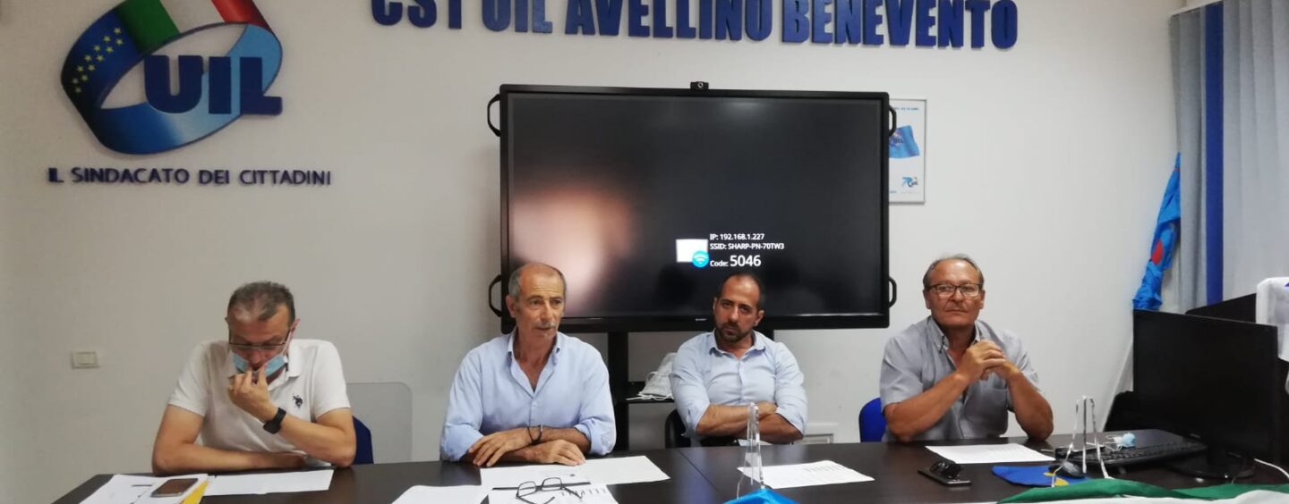 “L’appalto rifiuti fa gola ai privati, giù le mani da Irpiniambiente”: l’allarme dei sindacati