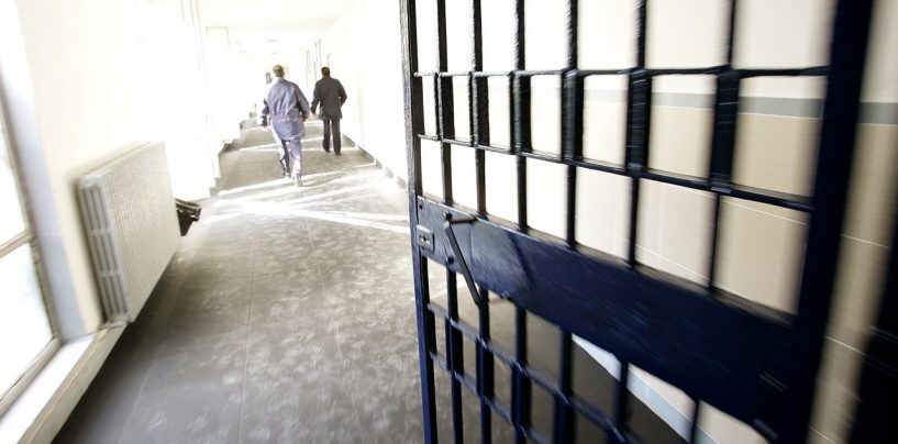 Benevento: arrestati due uomini per truffa e rapina