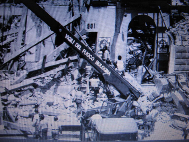 Oggi, 40 anni fa: la strage di Bologna. 85 morti e 200 feriti