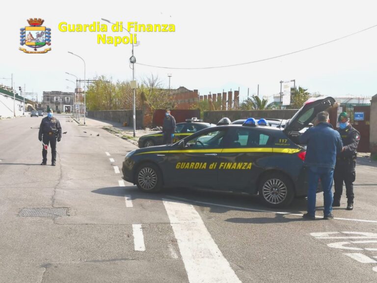 VIDEO / Napoli, mazzette da commercianti per ritiro rifiuti: 6 misure cautelari