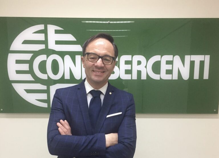 Confesercenti Campania, il plauso di Schiavo: “Due milioni per gli intermediari del turismo è ossigeno in un momento di grave crisi. la regione ha ascoltato gli appelli di Confesercenti”