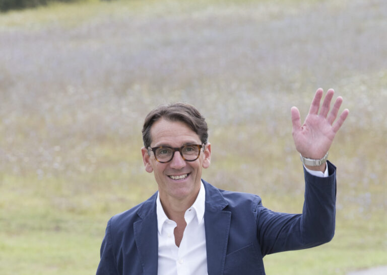 Ombre sul project financing all’imprenditore che pagava sede e vacanza ad Aufiero