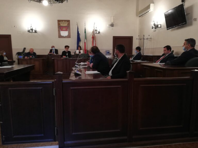 “Sistema Irpinia” e 60 nuovi posti di lavoro, ok dalla Provincia. Via libera anche alla “Donazione Mancino”
