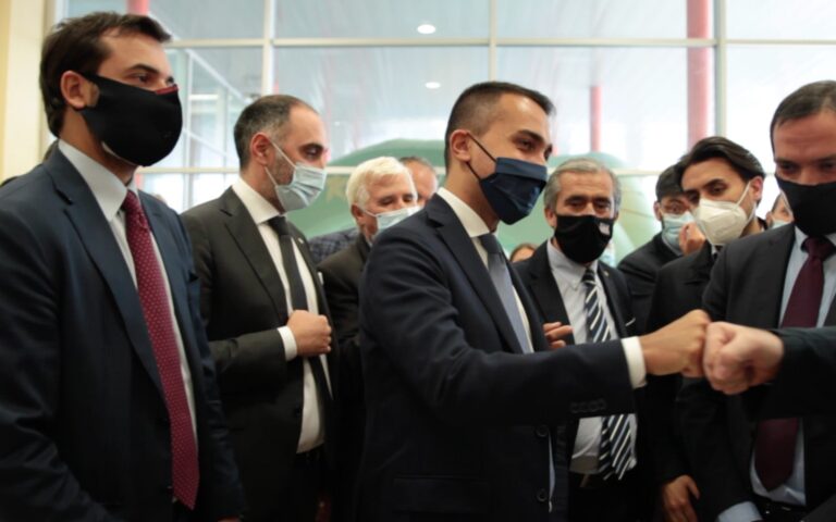 FOTO E VIDEO / Di Maio bissa ad Ariano. “Sosterrò il made in Irpinia in giro per il mondo”