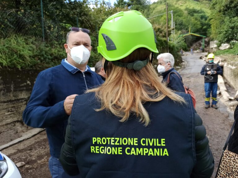 FOTO E VIDEO / “La vita di tante persone è ancora in pericolo, la Regione ci aiuti”. Monteforte: le parole del sindaco