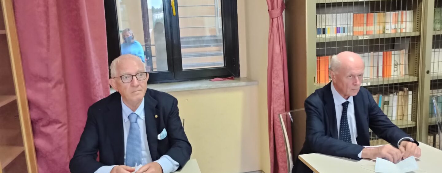 “De Luca è bravo, vincerà”. Centro Democratico, Tabacci tira la volata. Solimine: votare me per votare voi stessi