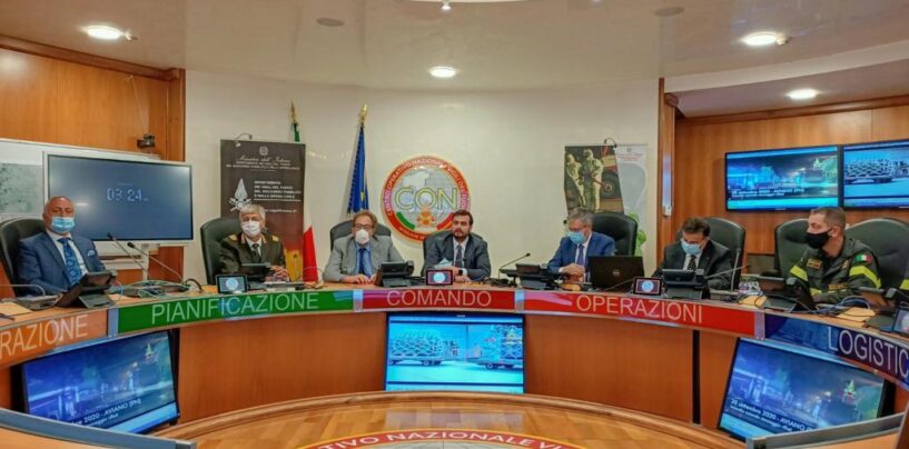 Sibilia (M5S): “Sulla terra dei fuochi non ci fermiamo”