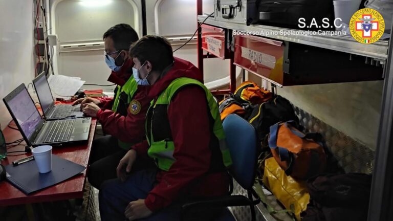 Lapio, era dispersa da ieri: donna ritrovata nel bosco