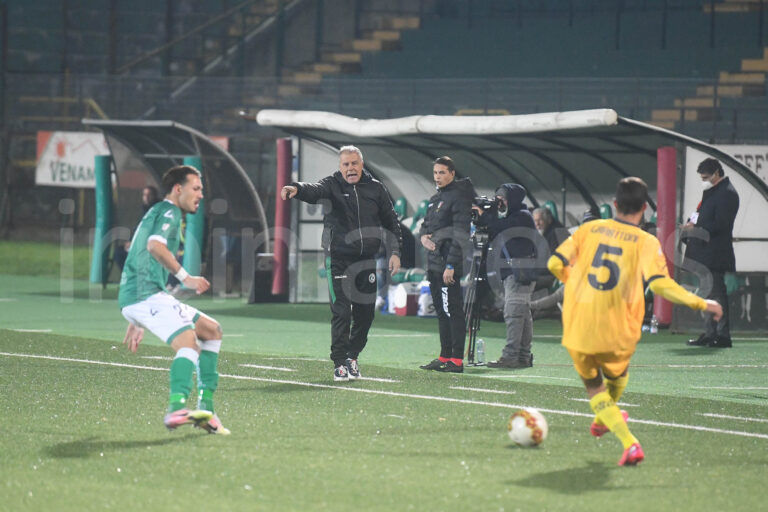 Avellino verso Foggia: il virus complica i piani di Braglia