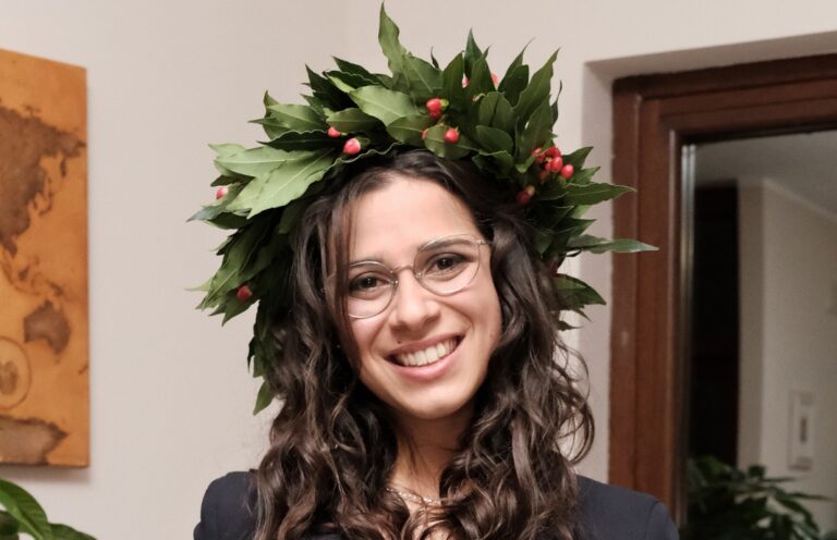 Auguri ad Angela Feoli, neo laureata in Infermieristica