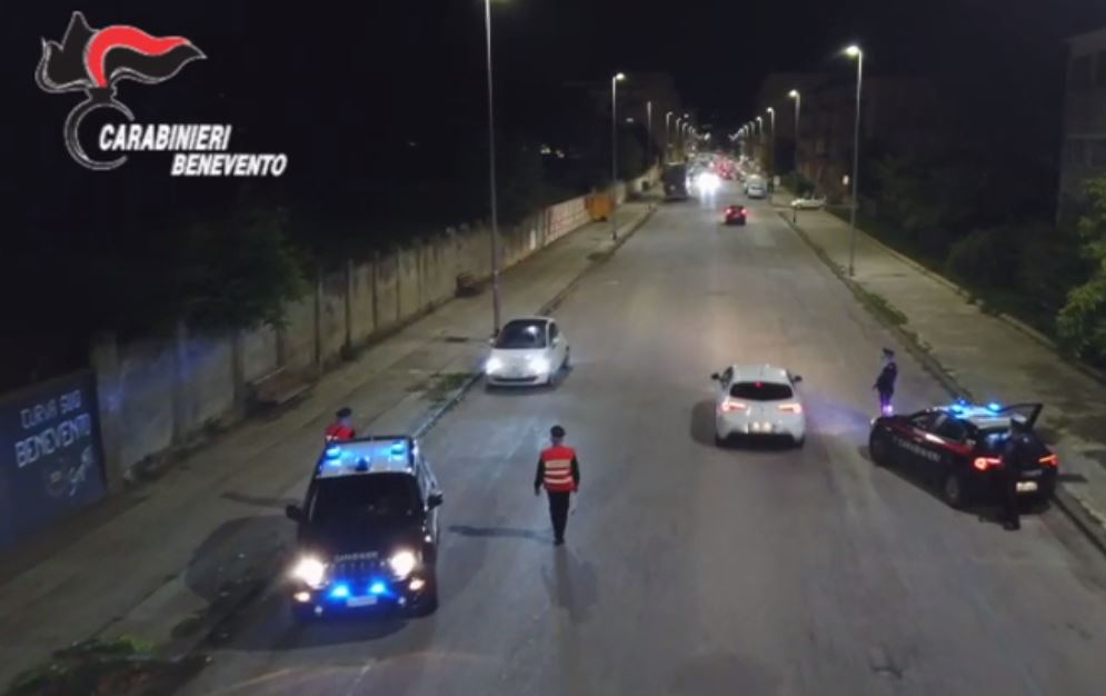 carabinieri posto di blocco