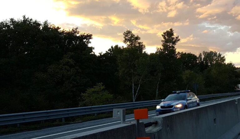 Bari, aggressione ai tifosi dell’Avellino: scattano cinque daspo