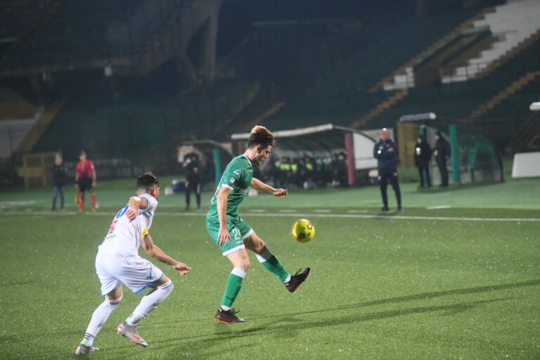 Troppo poco Avellino al cospetto del Catania: il Partenio ancora terra di conquista