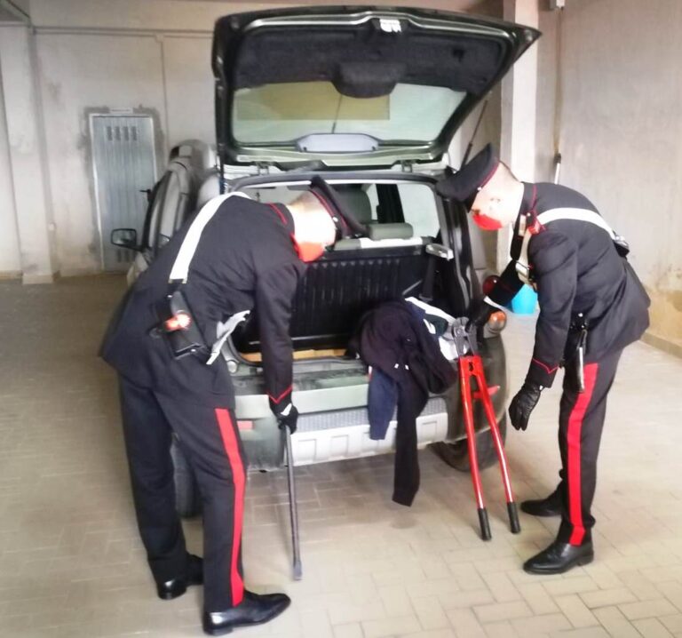 Benevento, banda di ladri e rapinatori intercettata e braccata dai Carabinieri