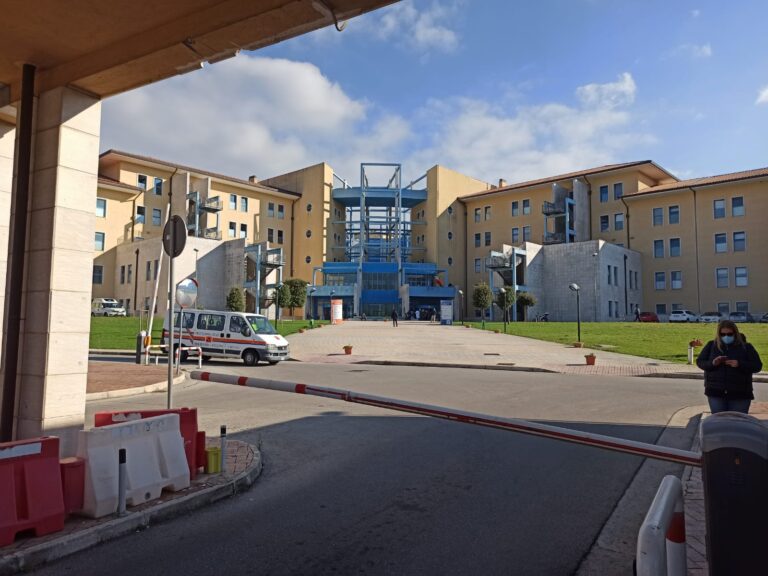 Il bimbo di quattro anni investito a Contrada non è in pericolo di vita