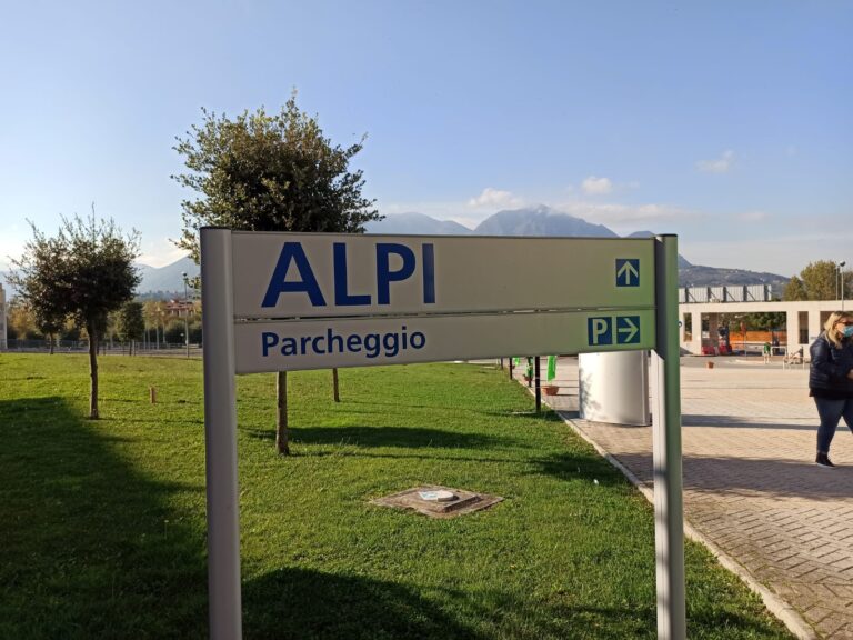 Moscati, medico aggredito con un estintore al Covid Hospital