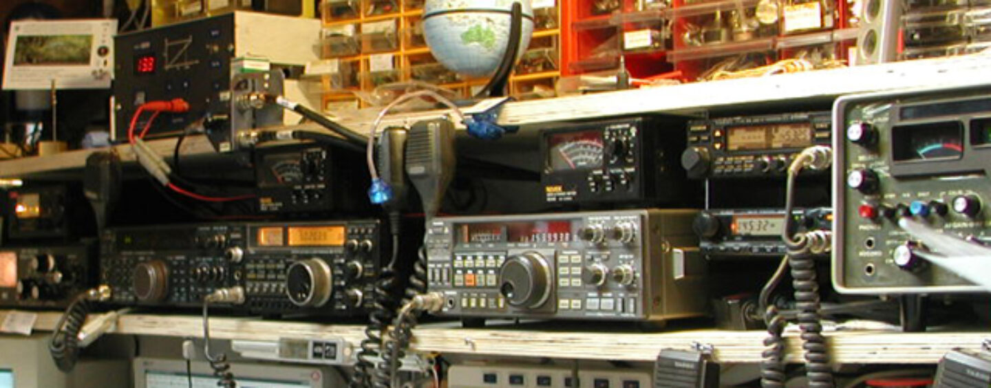 Terremoto ’80: l’impegno dei radioamatori italiani tra Teora, Montevergine e San Mango sul Calore