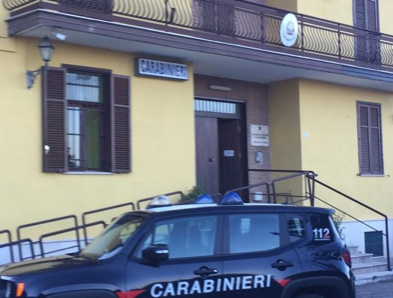 Summonte, 30enne rifiuta il test tossicologico e viene trovato in possesso di marijuana: denunciato dai carabinieri