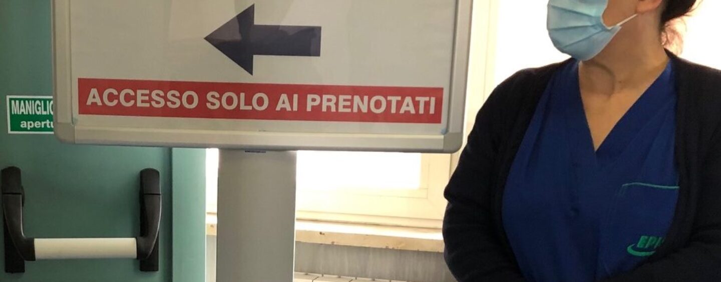 Domani al via la campagna vaccinale per il Covid-19 in quattro ospedali dell’Asl Napoli 2 Nord: 4 donne le prime vaccinate