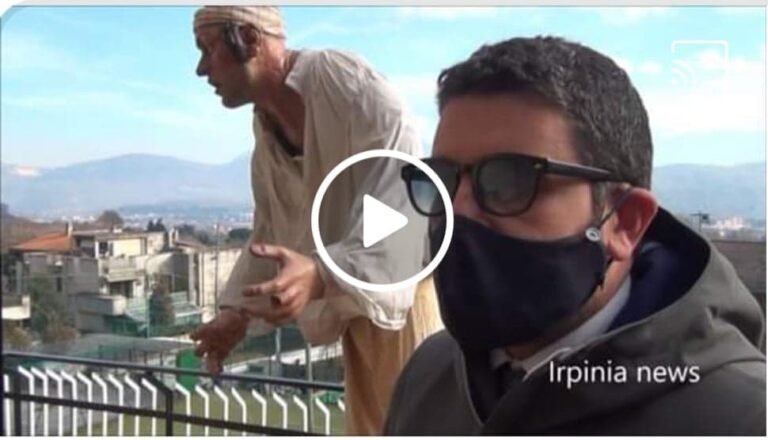 VIDEO/Mercogliano: sfregio al presepe di Papa Francesco, l’ira del Sindaco e dell’Abate