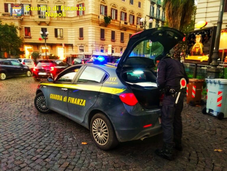VIDEO/ Controlli anti-Covid nel weekend: il bilancio della Guardia di Finanza di Napoli