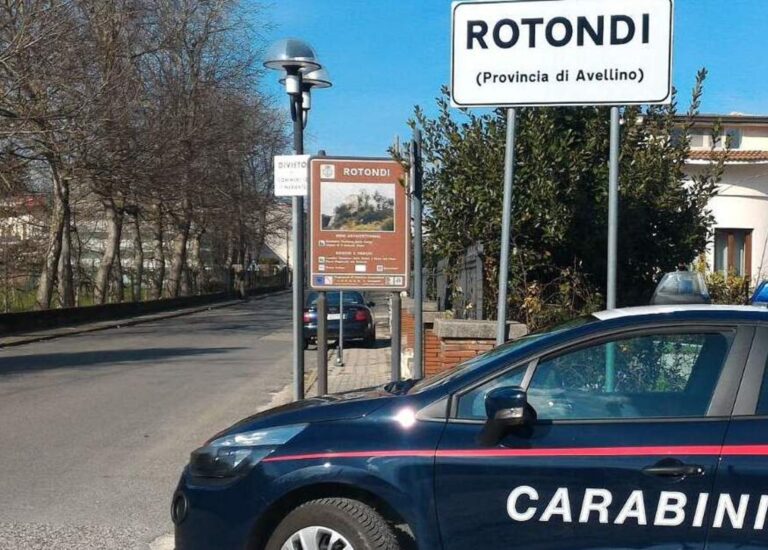 Alla vista dei Carabinieri si dà alla fuga nei campi: arrestato pregiudicato