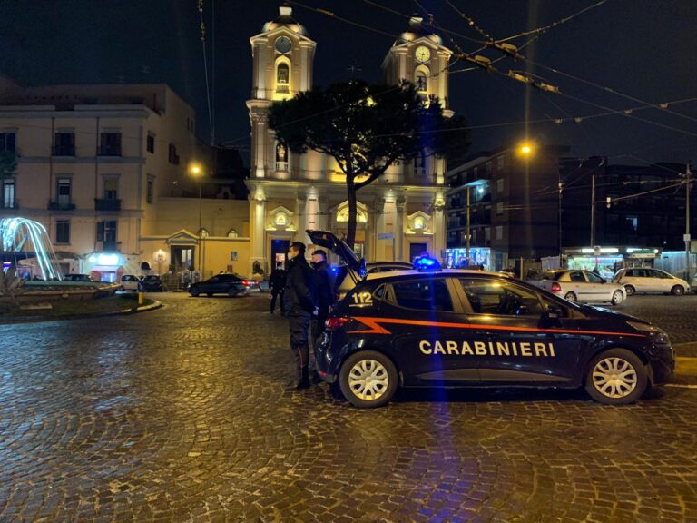 Portici, Torre del Greco, stalking e ricettazione: due donne arrestate