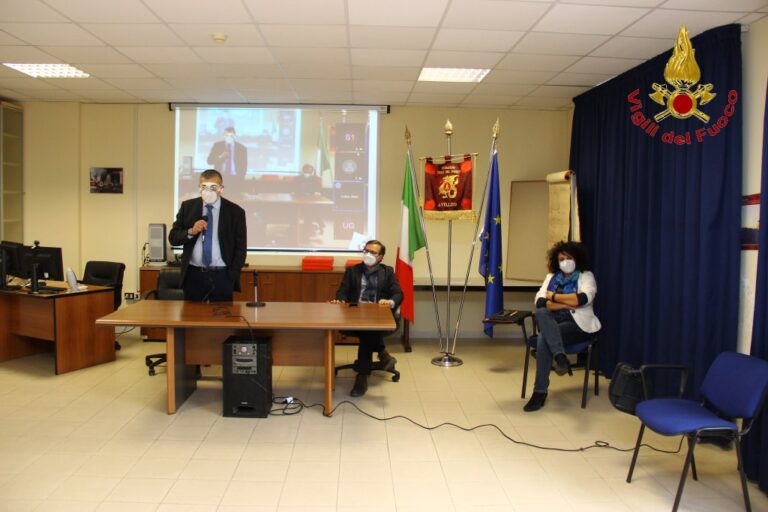 Vigili del fuoco Avellino, consegnate le benemerenze al personale operativo collocato a riposo