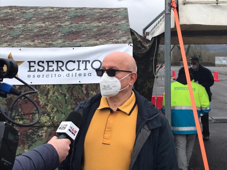 VIDEO/ Didattica in presenza: a Campo Genova riprende lo screening sul personale scolastico