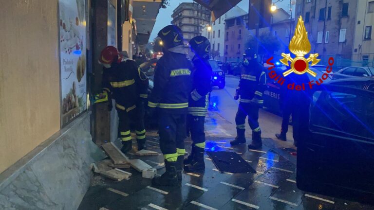 Nuovo attentato contro giovane imprenditore: bomba carta scuote Atripalda