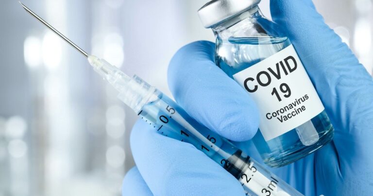 Campania, vaccino anti-Covid: solo richiami per calo consegne delle dosi