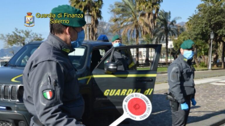 Misure anti-Covid nel salernitano: chiusi bar e centri sportivi