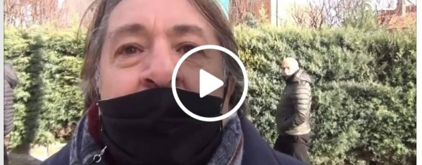 VIDEO/Montella: mercato chiuso, la protesta degli ambulanti. Il Sindaco li convoca in comune